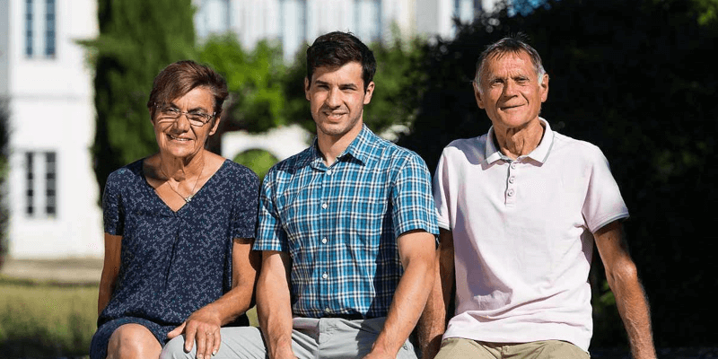 Sébastien und seine Eltern Marie José und Michel Sébastien und seine Eltern Marie José und Michel