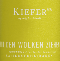 Vorschau: Mit den Wolken ziehen trocken - Weingut Kiefer